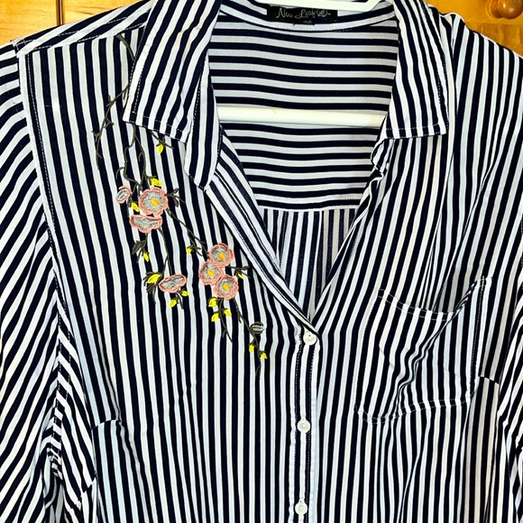 New leaf black vertical striped rayon BLOUSE pink blue floral embroidery 2XL XXL - Picture 3 of 14